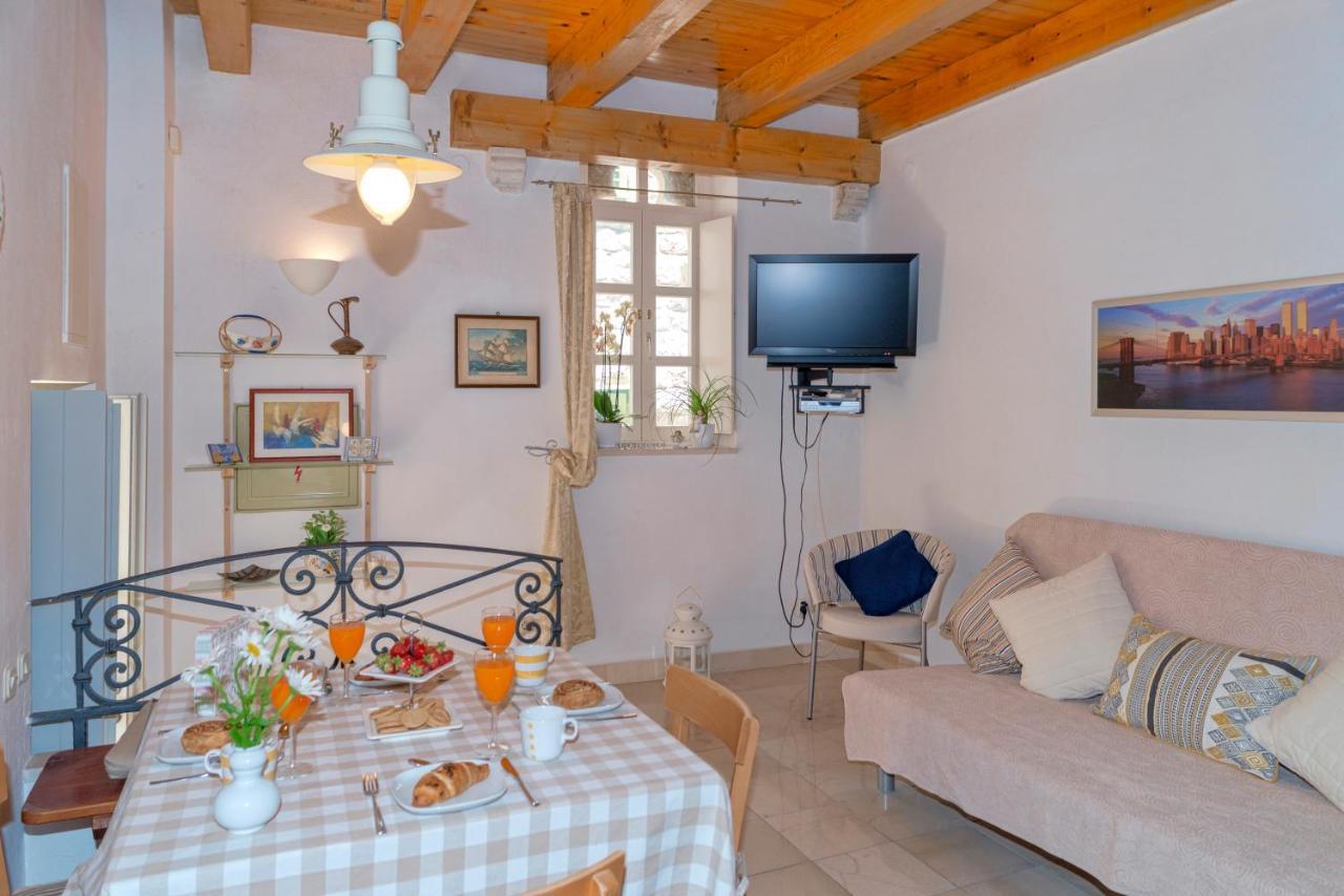 Fortezza - Hvar Old Town Apartment Хвар Экстерьер фото