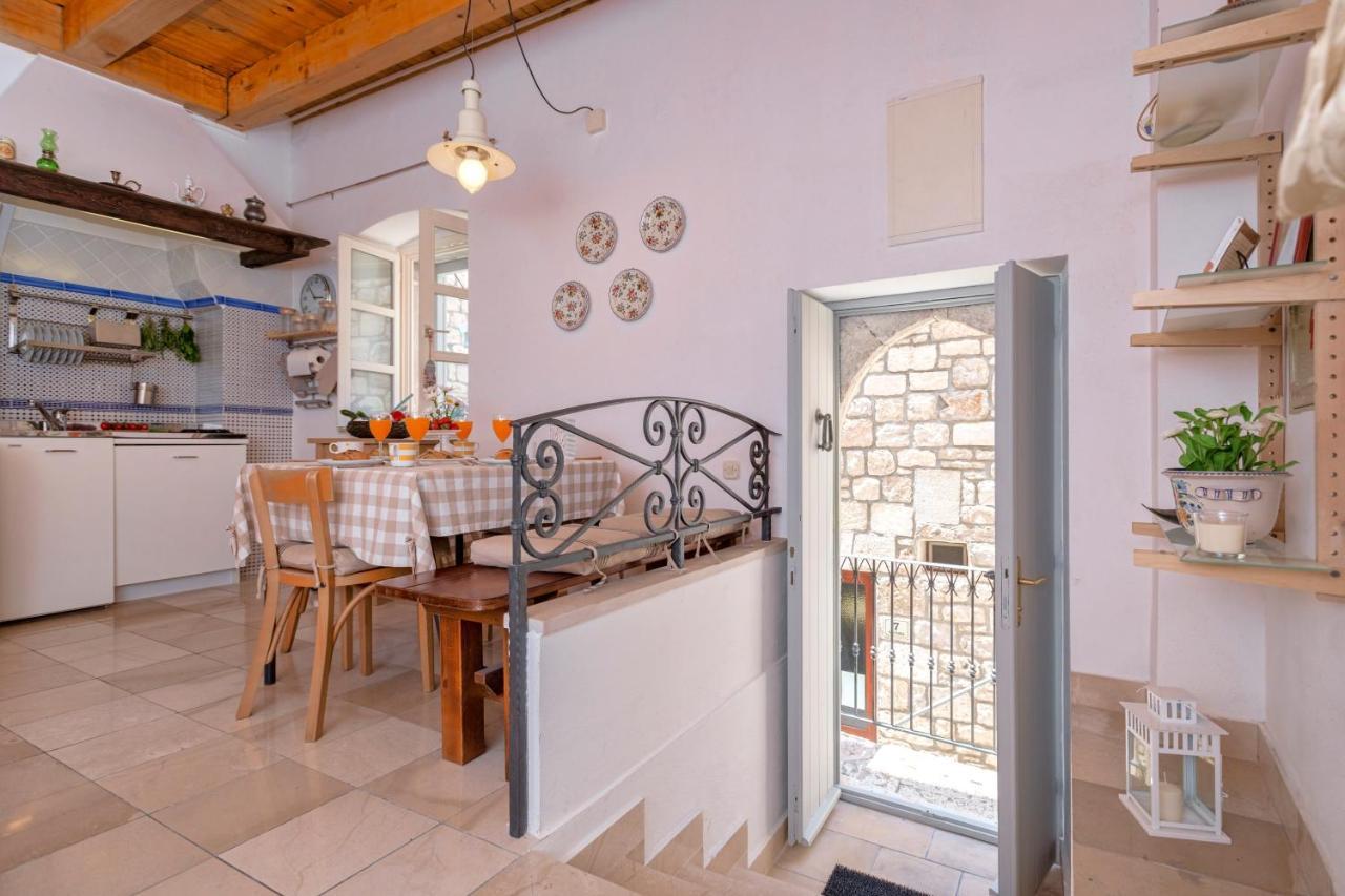 Fortezza - Hvar Old Town Apartment Хвар Экстерьер фото